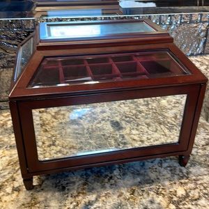 Bombay jewelry box with lifting lid and drawers and mirrors